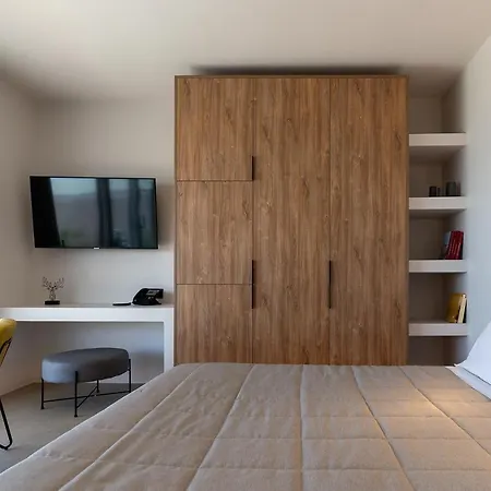 Orion מלון Tínos